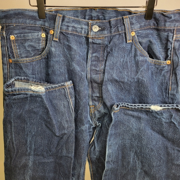 Levi's 501 Original Straight Leg Button Fly Denim Jeans size 38x30 in Dark Wash - Picture 4 of 7